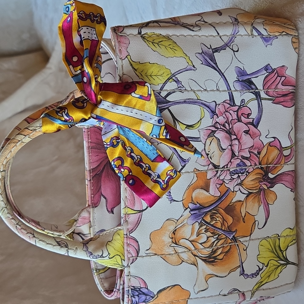 Prada Canapa Women's Tote Bag -‎ Floral Multicolor (Limited Edition) - Picture 2 of 12